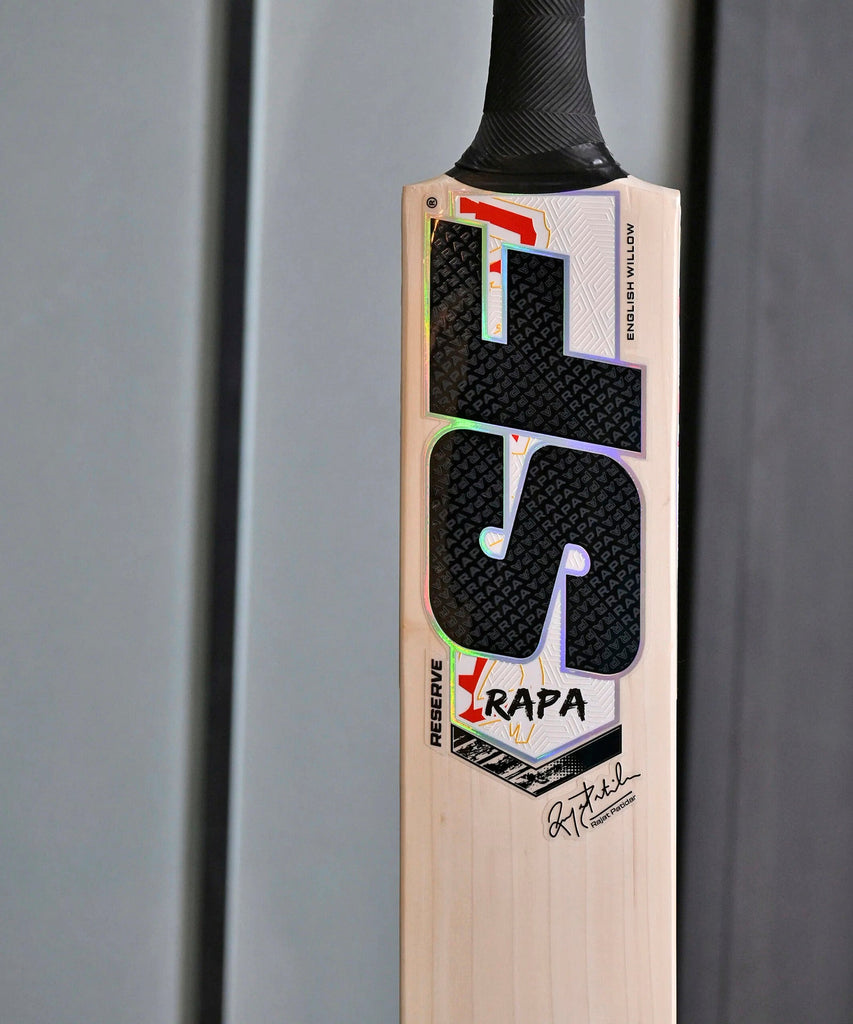 SF Rapa Reserve cricket bat, close-up of model graphics