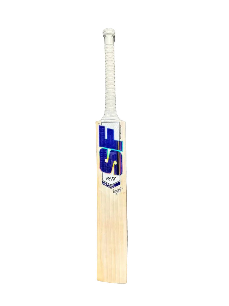 SF PA 18 English willow cricket bat, Short Handle, front view