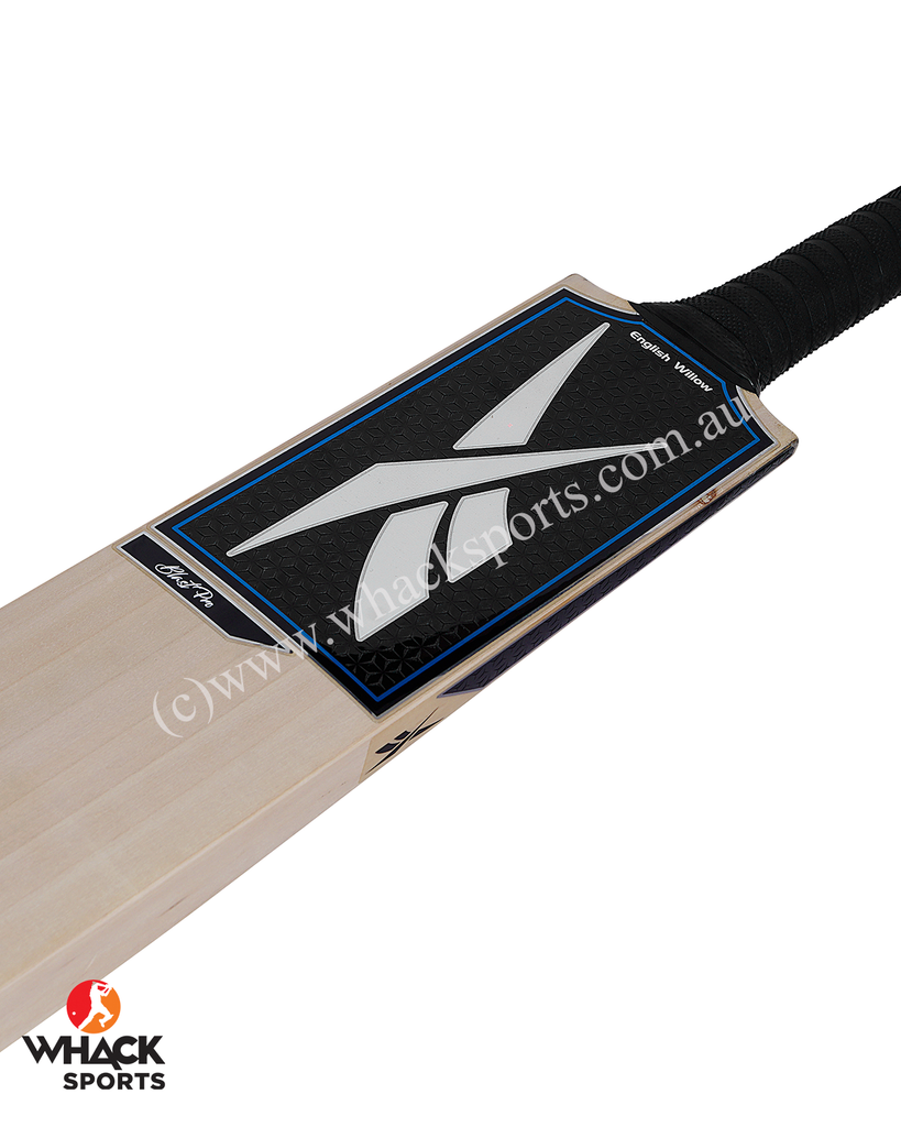 Reebok Blast Pro English Willow Cricket Bat view 3
