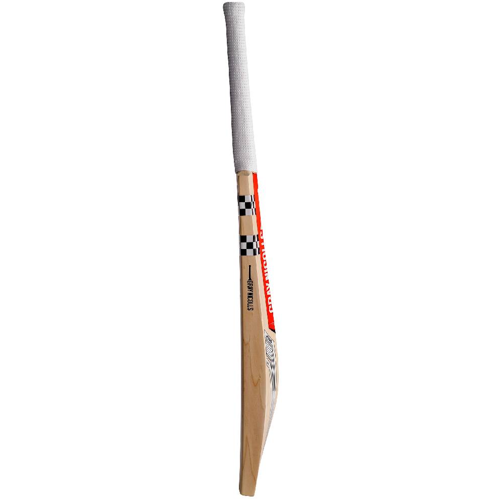 Gray Nicolls Nova 4.0 Players English Willow Cricket Bat profile view