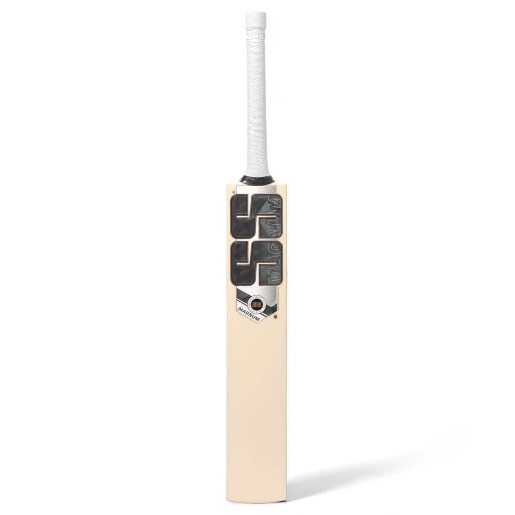 Magnum English Willow Cricket Bat