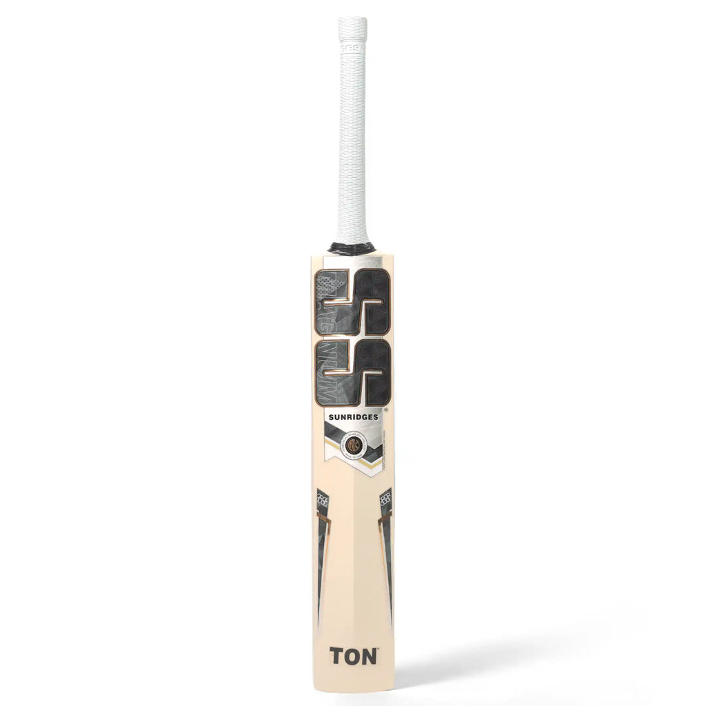 Magnum English Willow Cricket Bat