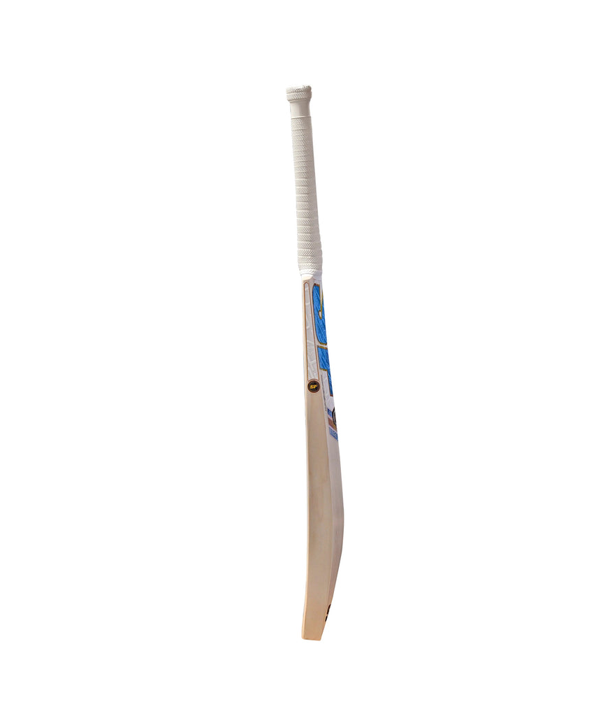 SF Triumph Edition cricket bat, side profile and edge shape