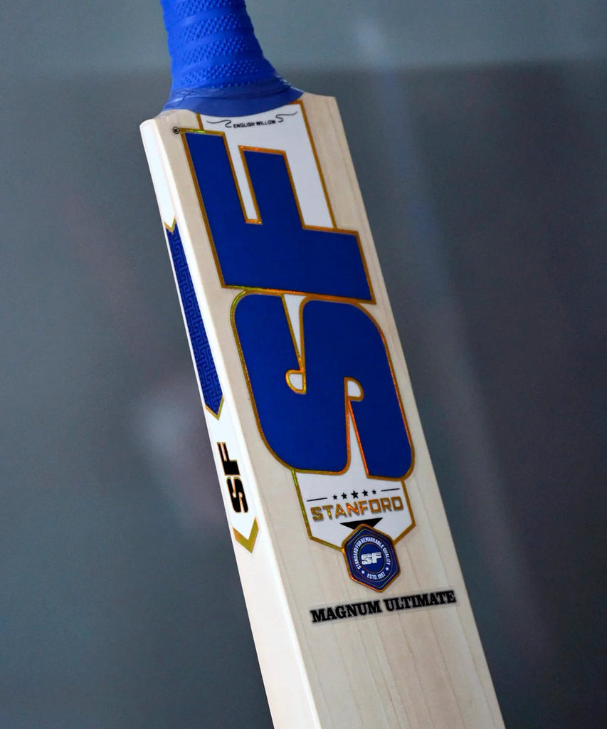SF Magnum Ultimate English willow cricket bat, Short Handle, face view